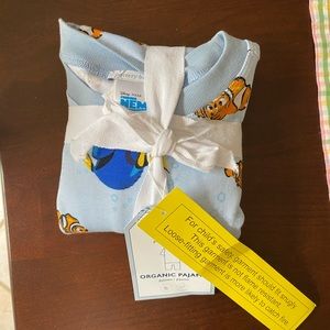 NWT Pottery Barn Kids Nemo print pjs